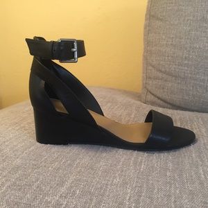 Brand New Black Aerosole wedges